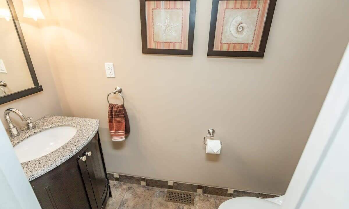 Photo of Bedroom in MacTier