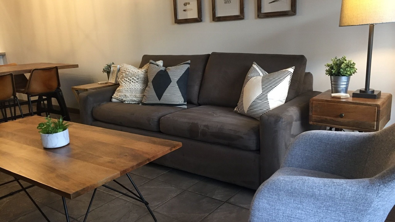 Photo of Livingroom in South Pandosy