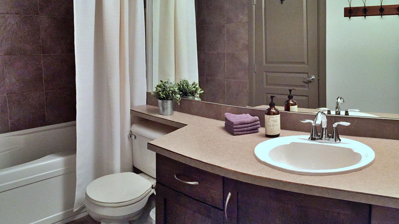 Photo of Bathroom in South Pandosy