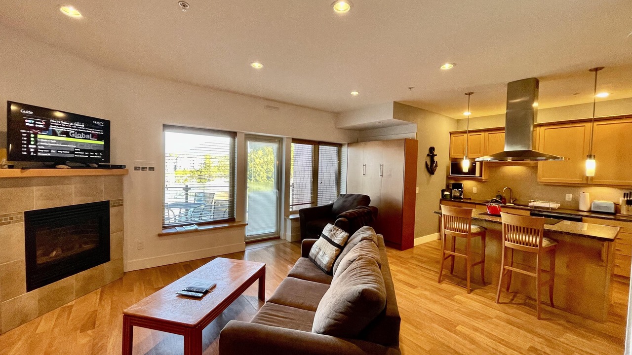 Photo of Livingroom in Ucluelet