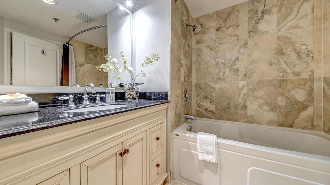 Photo of Bathroom in Upper Village