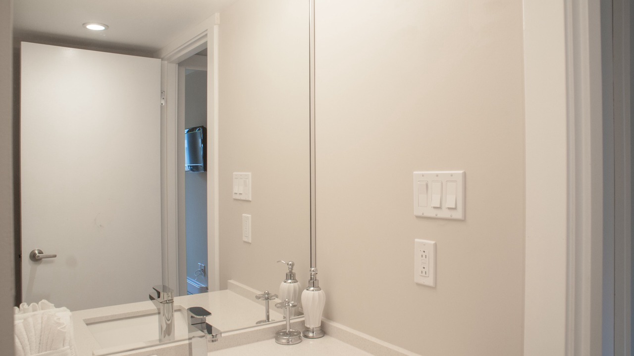 Photo of Bathroom in Upper Village