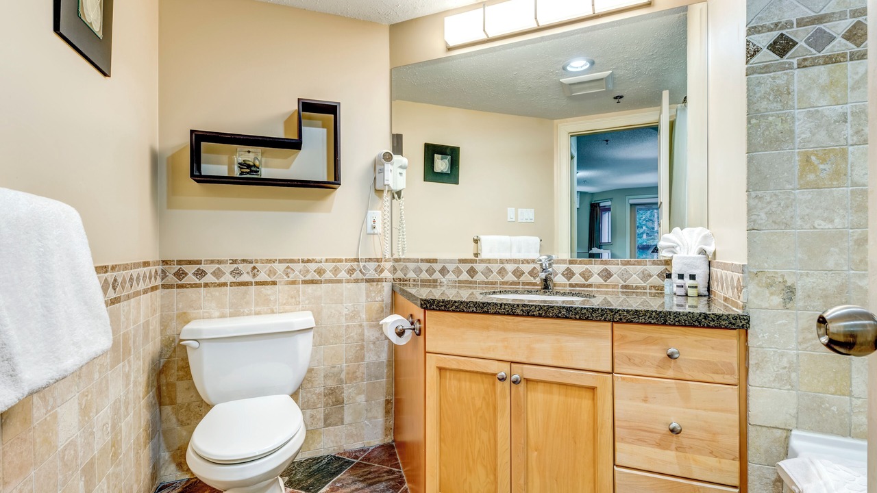 Photo of Bathroom in Upper Village