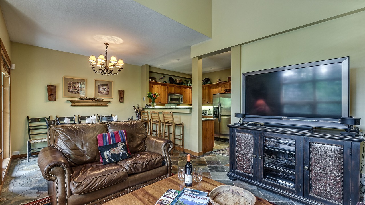 Photo of Livingroom in Upper Village
