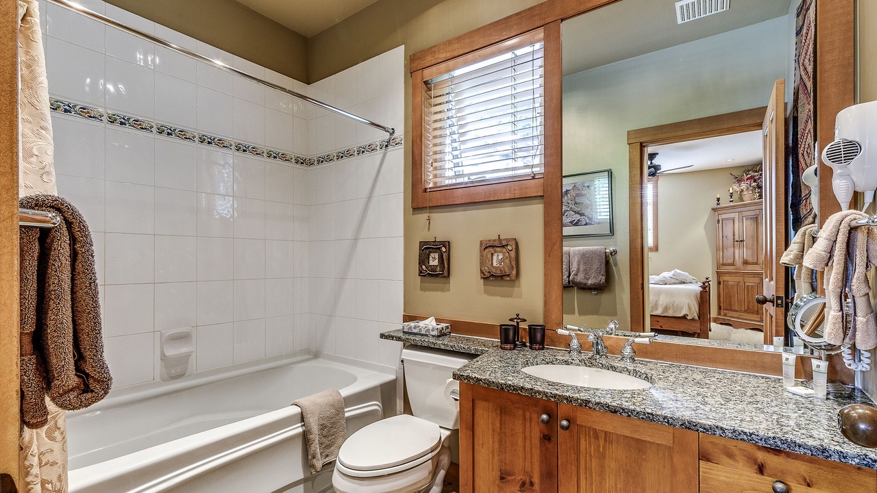 Photo of Bathroom in Upper Village