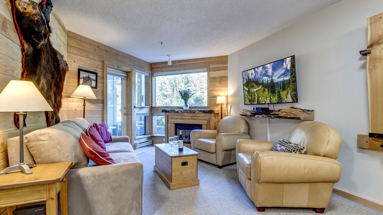 Photo of Livingroom in Upper Village