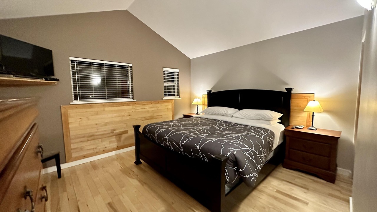 Photo of Bedroom in Ucluelet