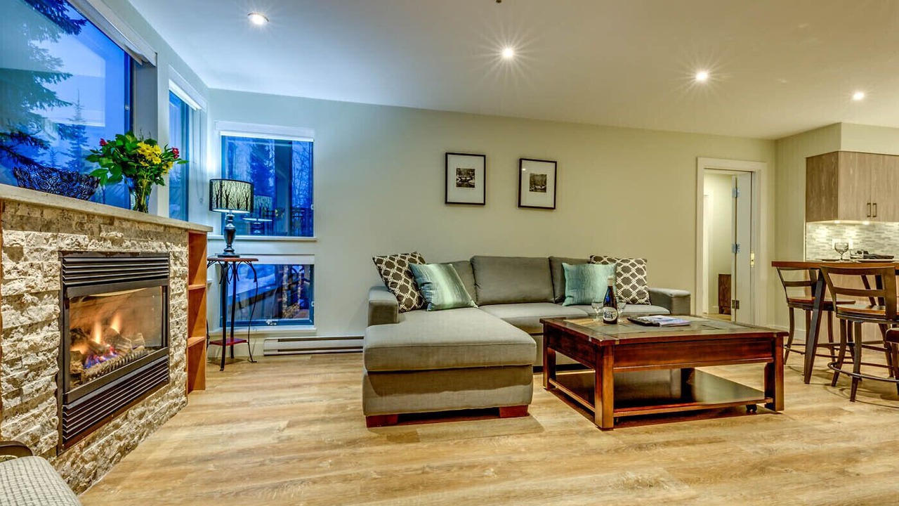 Photo of Livingroom in Upper Village