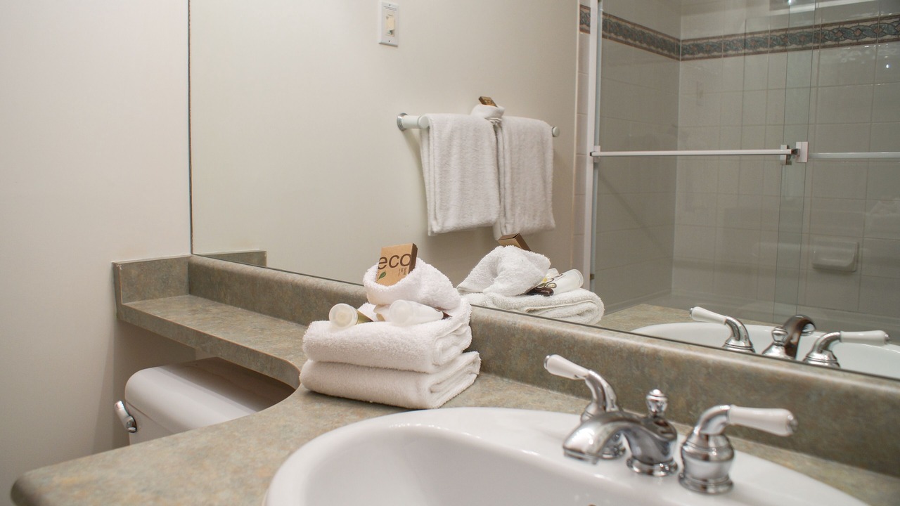 Photo of Bathroom in Village North