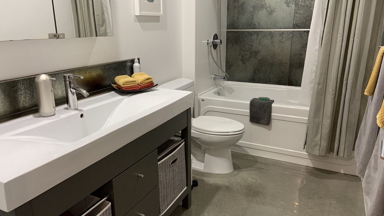 Photo of Bathroom in White Rock