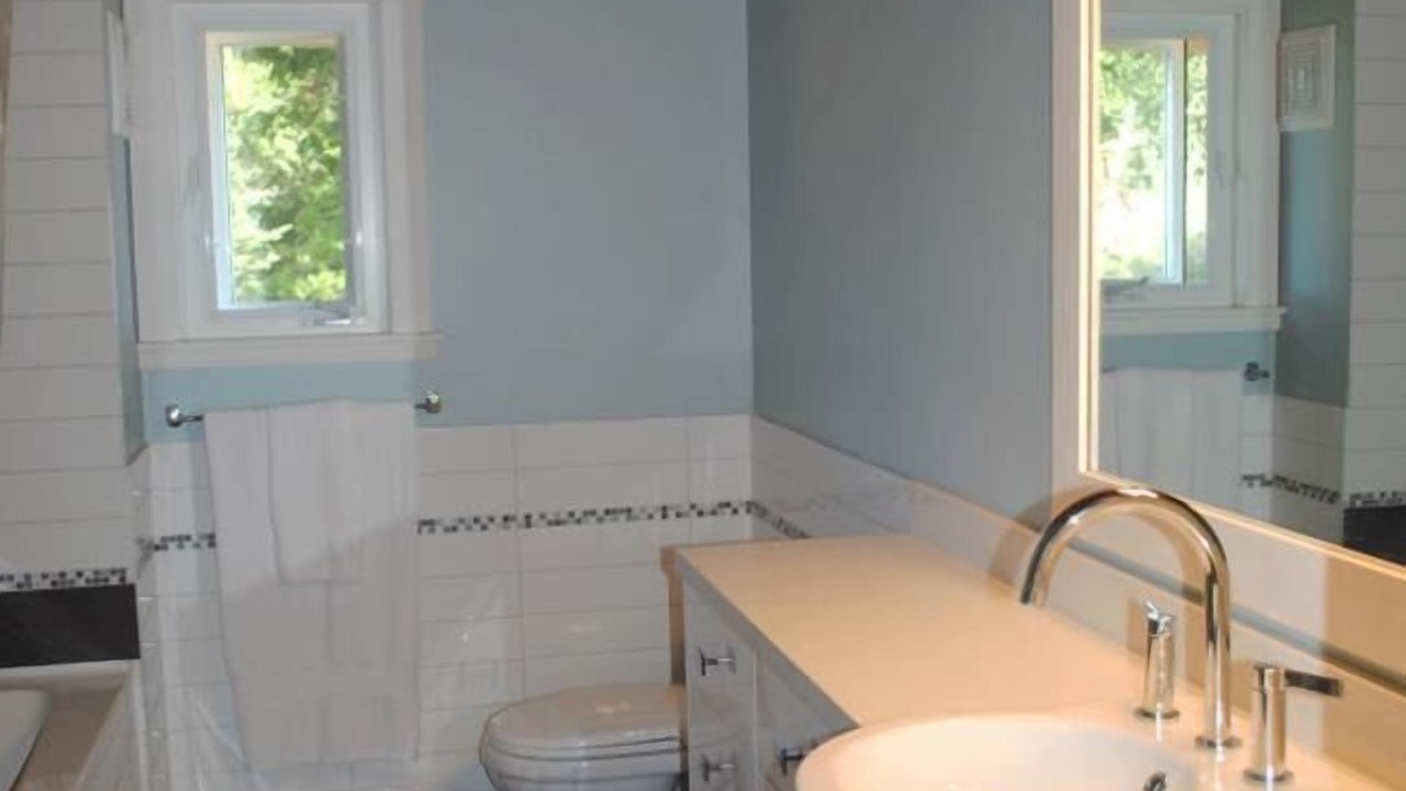 Photo of Bathroom in Pender Island