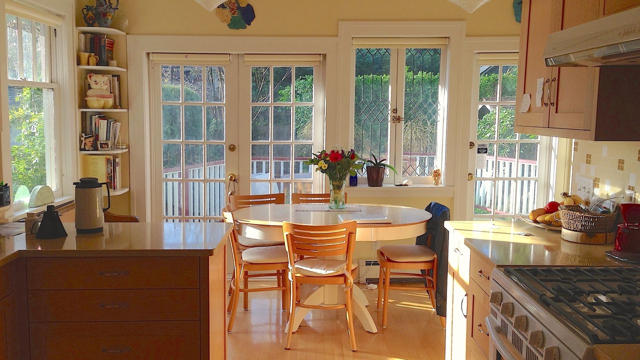 Photo of Kitchen in West Point Grey
