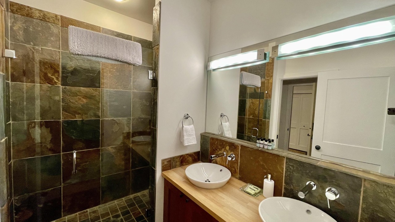 Photo of Bathroom in Ucluelet