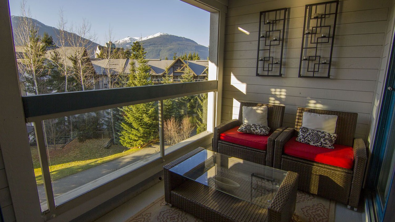 Photo of Patio Balcony in Upper Village