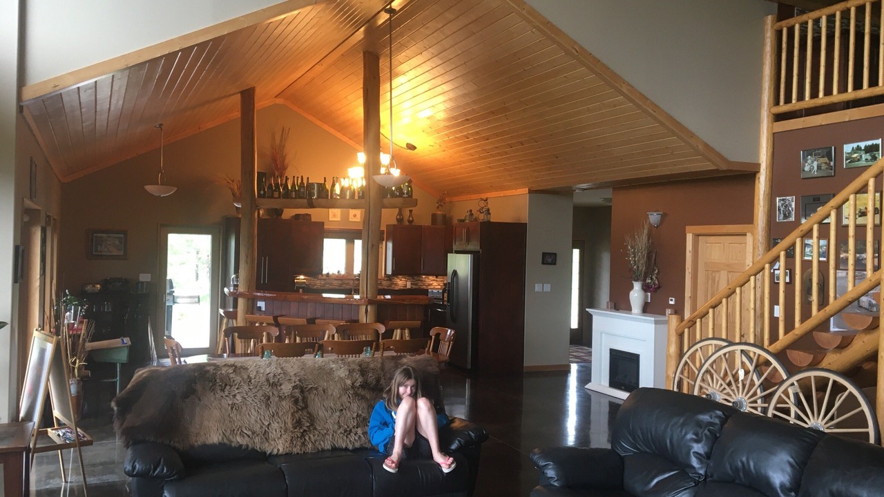Photo of Livingroom in Okanagan-Similkameen