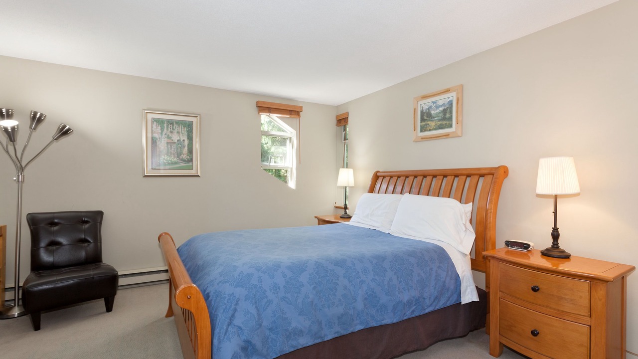Photo of Bedroom in Upper Village