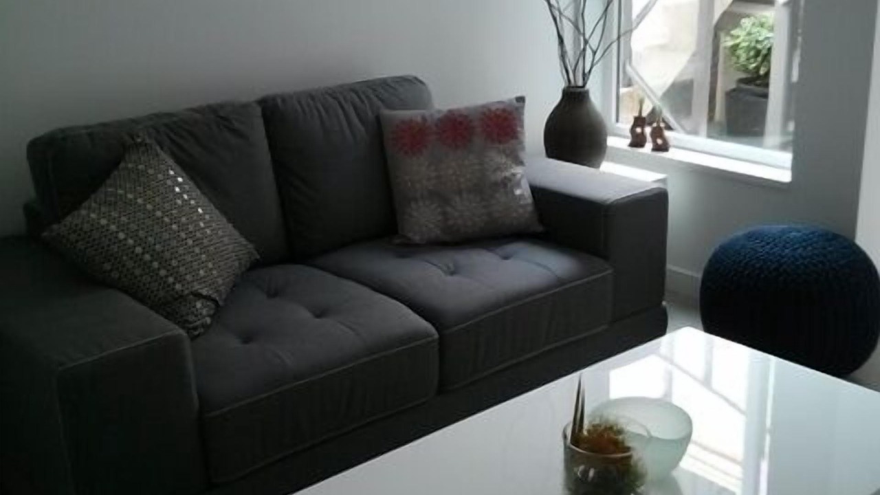 Photo of Livingroom in Riley Park
