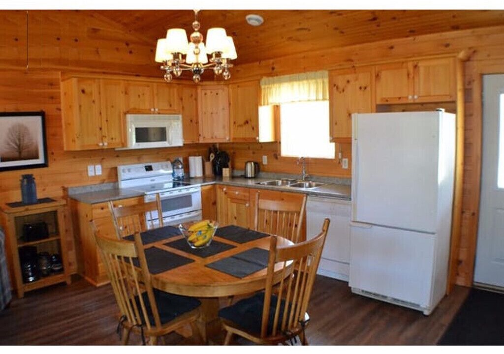 Photo of Kitchen in Wasaga Beach