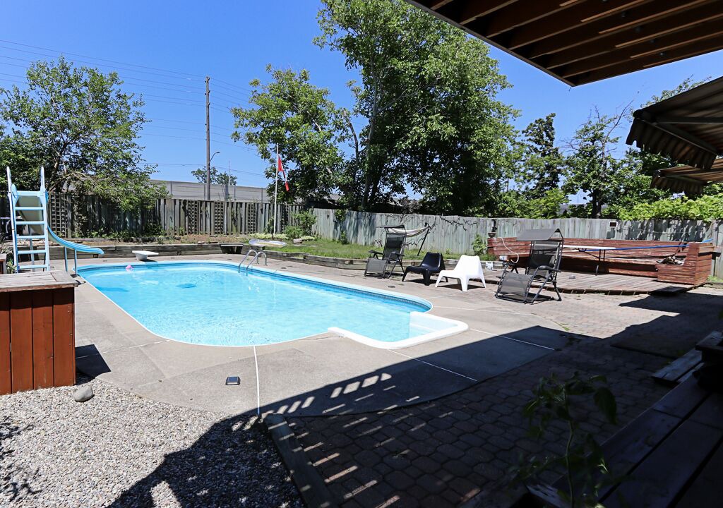 Photo of Outdoor in Clarkson-Lorne Park