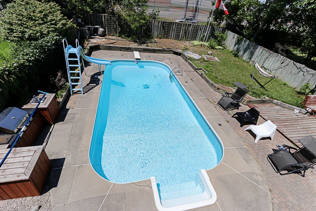 Photo of Outdoor in Clarkson-Lorne Park