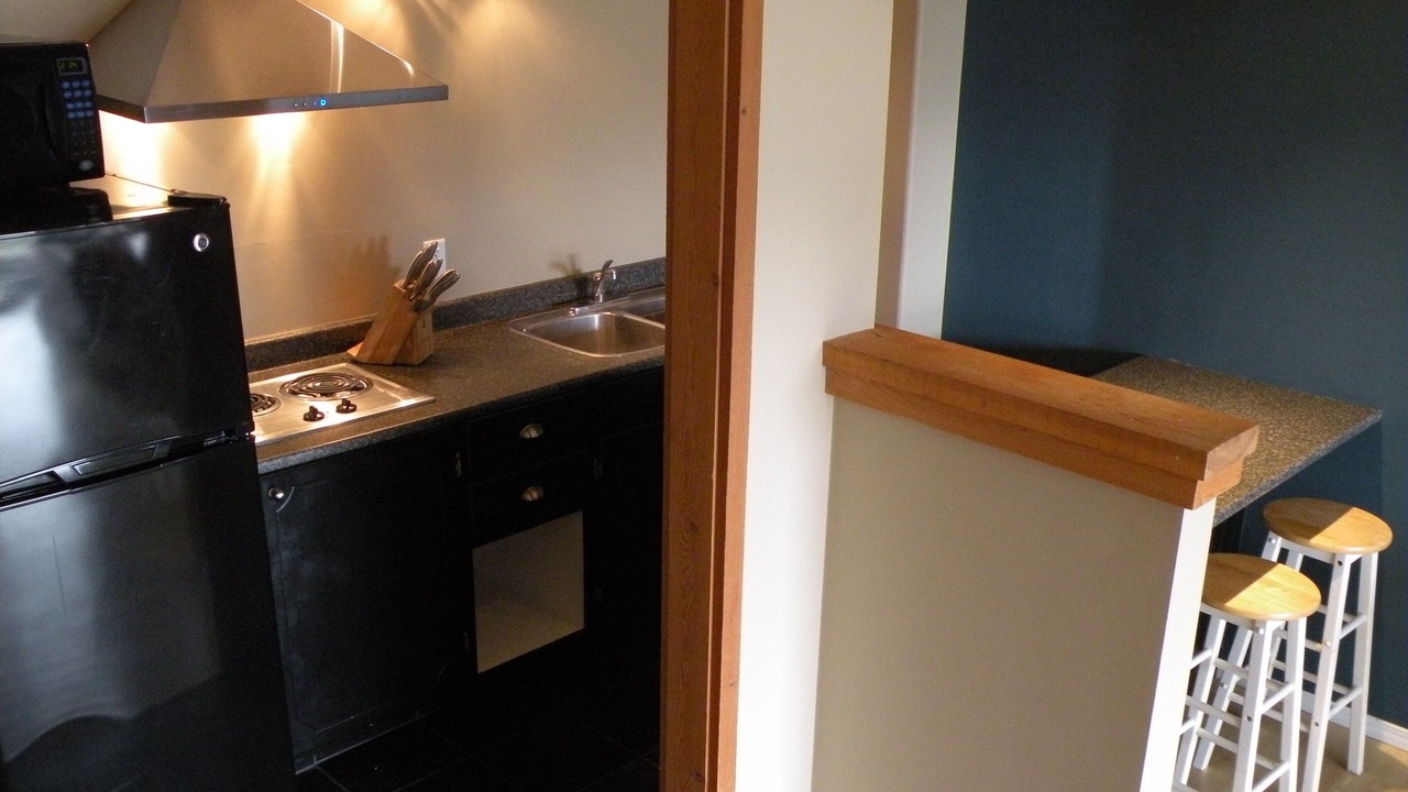 Photo of Kitchen in Okanagan-Similkameen