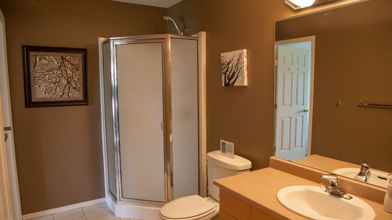 Photo of Bathroom in Okanagan-Similkameen