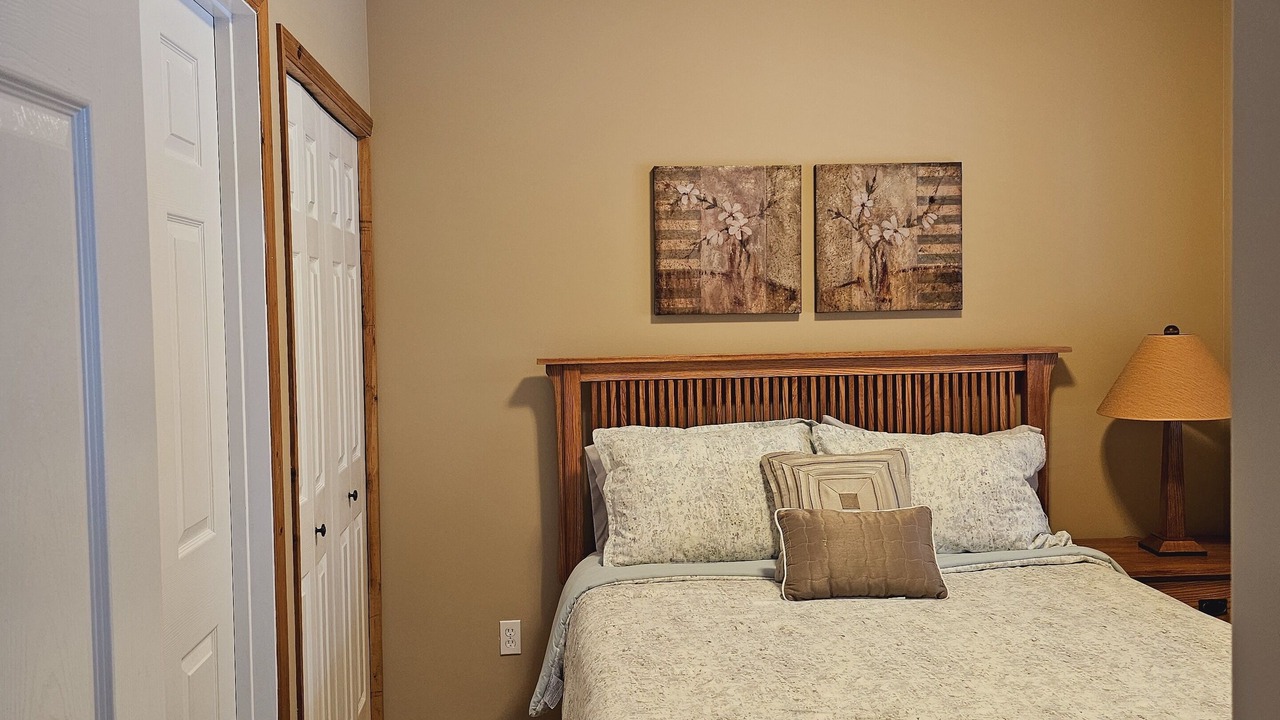 Photo of Bedroom in East Kootenay