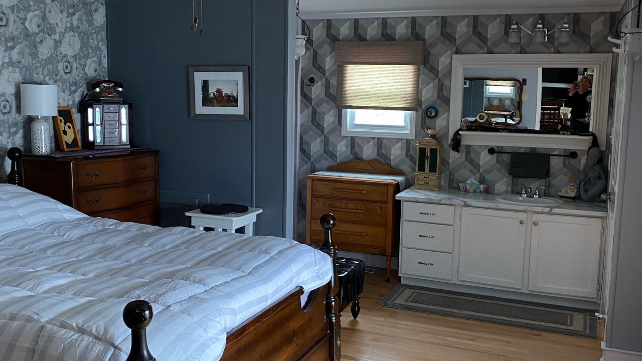 Photo of Bedroom in Donaldston