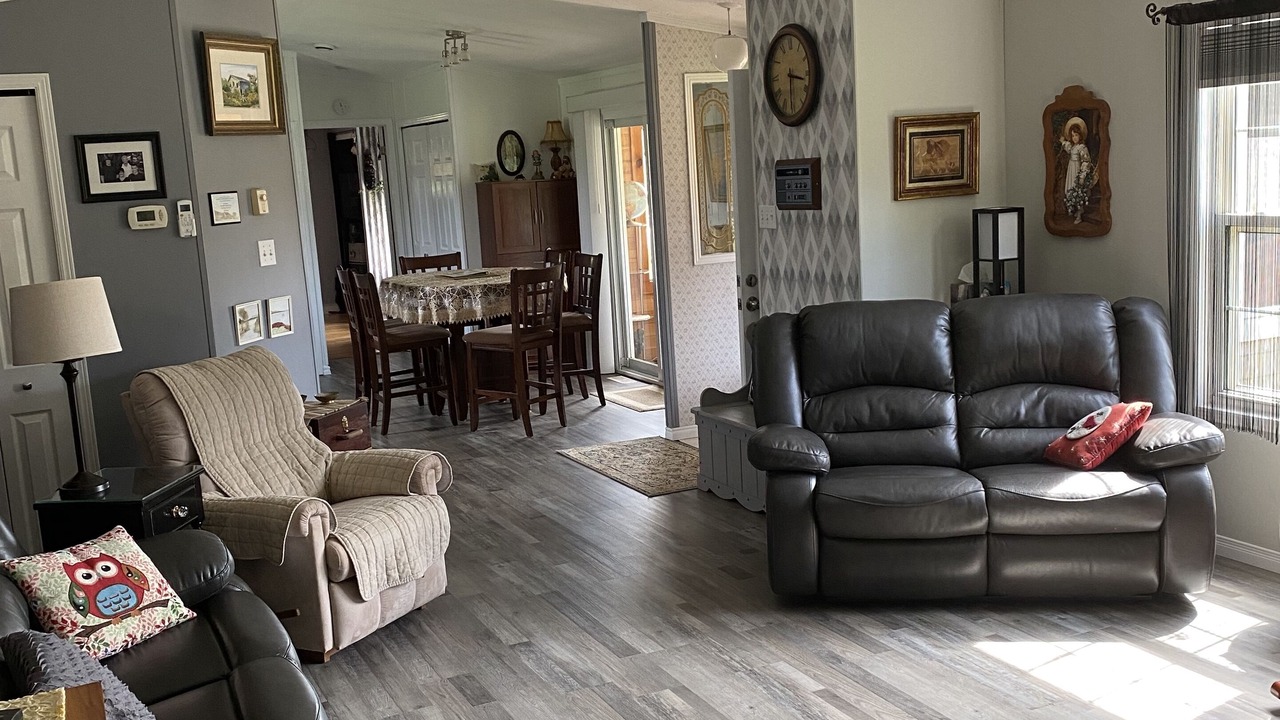 Photo of Livingroom in Donaldston