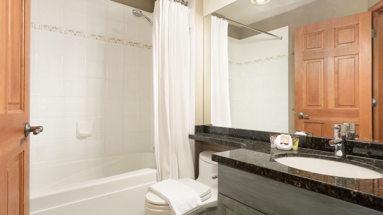 Photo of Bathroom in Village North