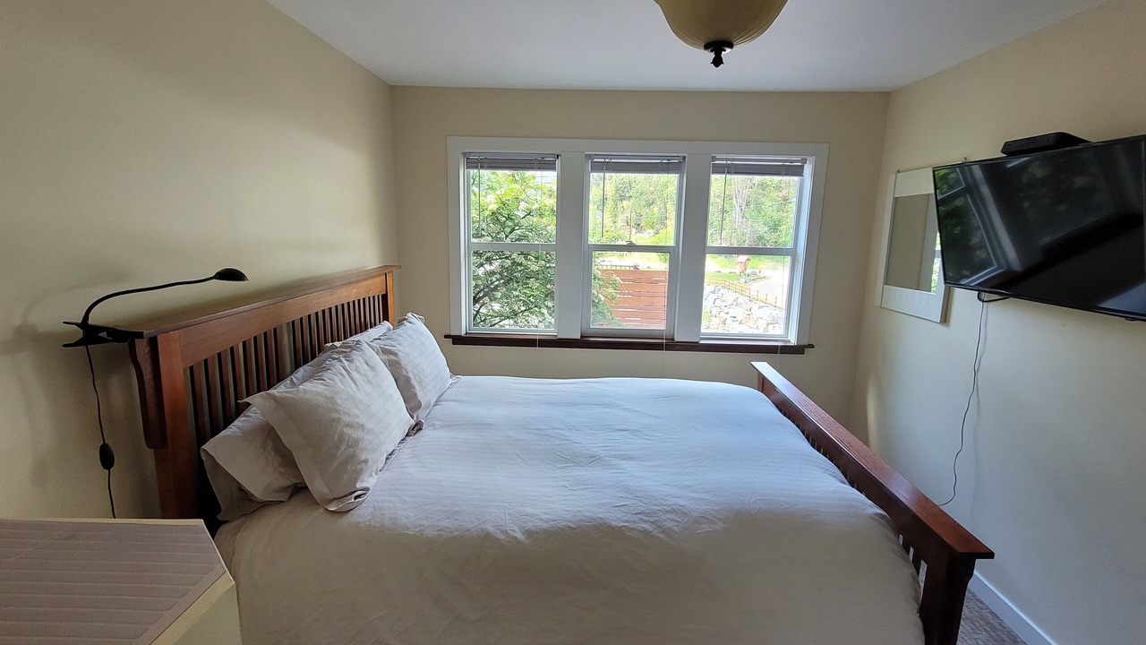 Photo of Bedroom in East Kootenay