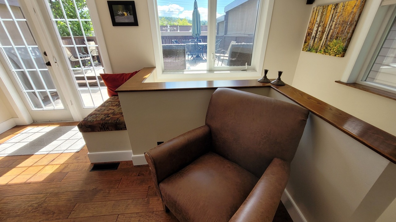 Photo of Livingroom in East Kootenay