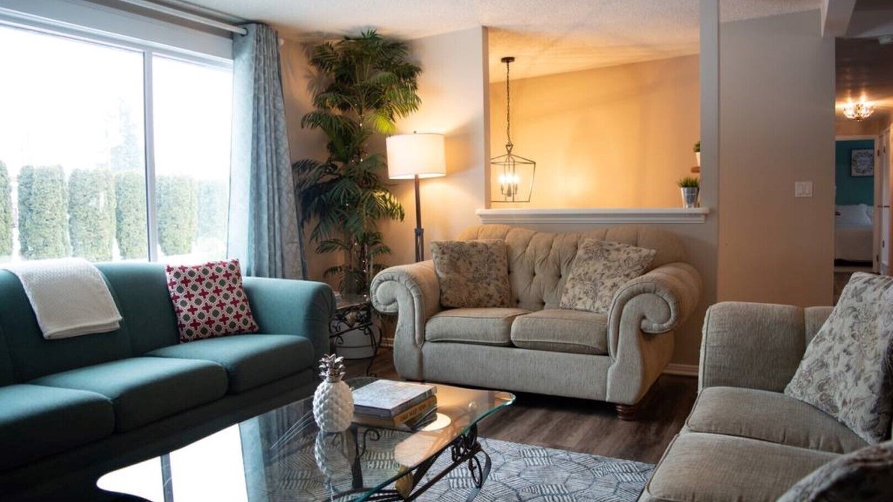 Photo of Livingroom in Sicamous