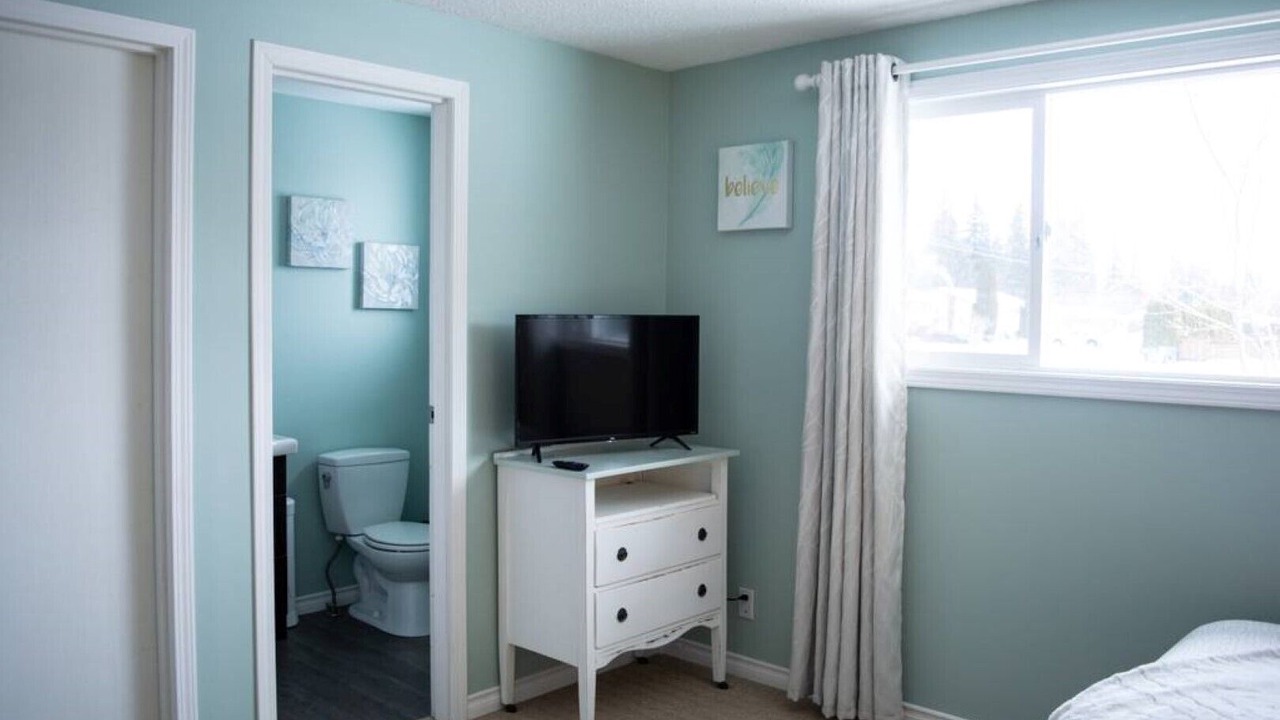 Photo of Bedroom in Sicamous