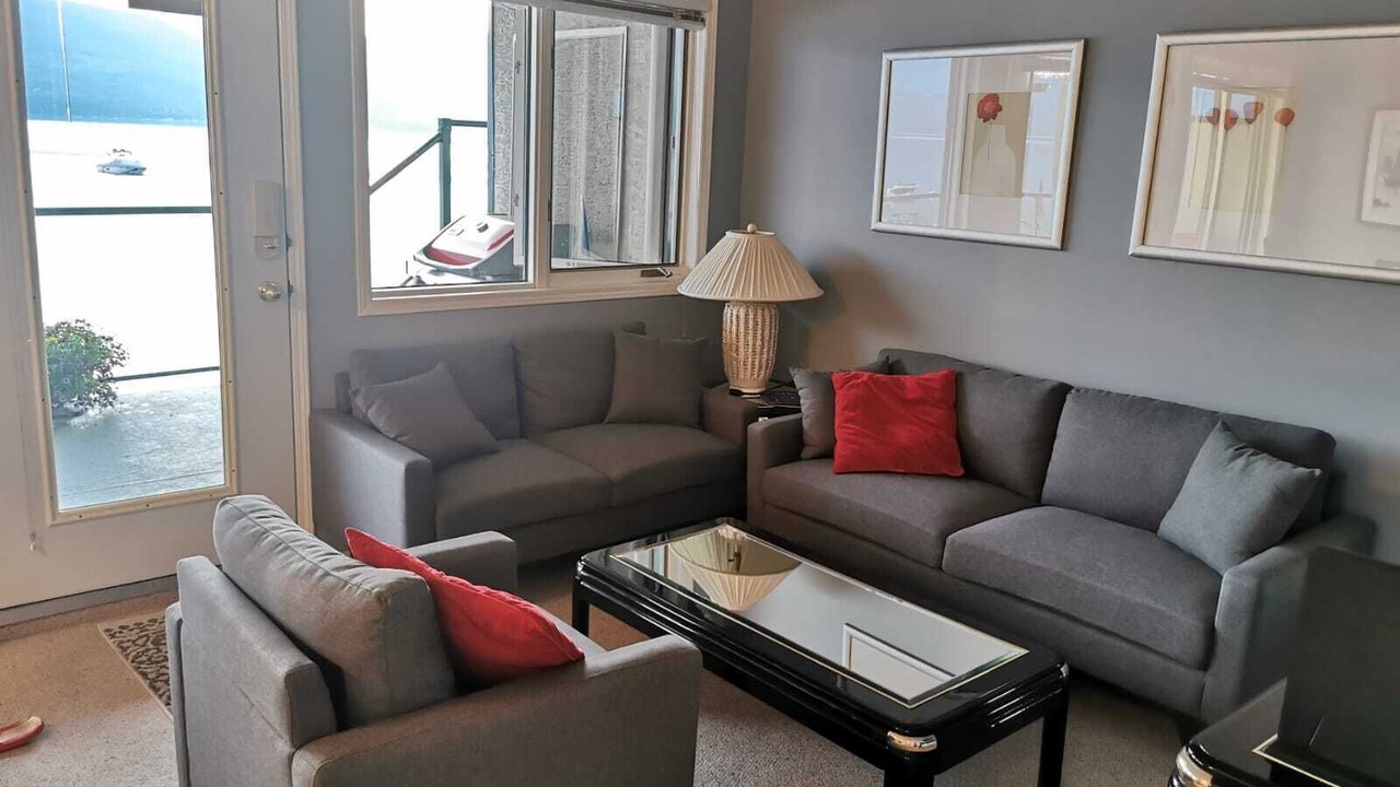Photo of Livingroom in Blind Bay