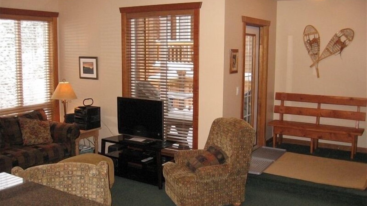Photo of Bedroom in East Kootenay