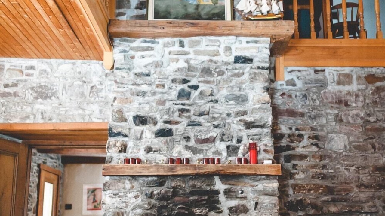 Photo of Livingroom in Chateau-Richer