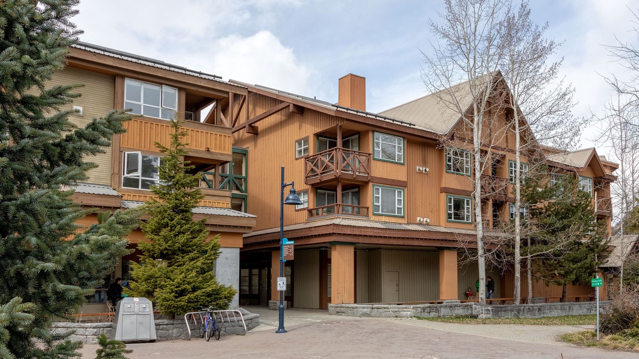 Photo of Outdoor in Village North