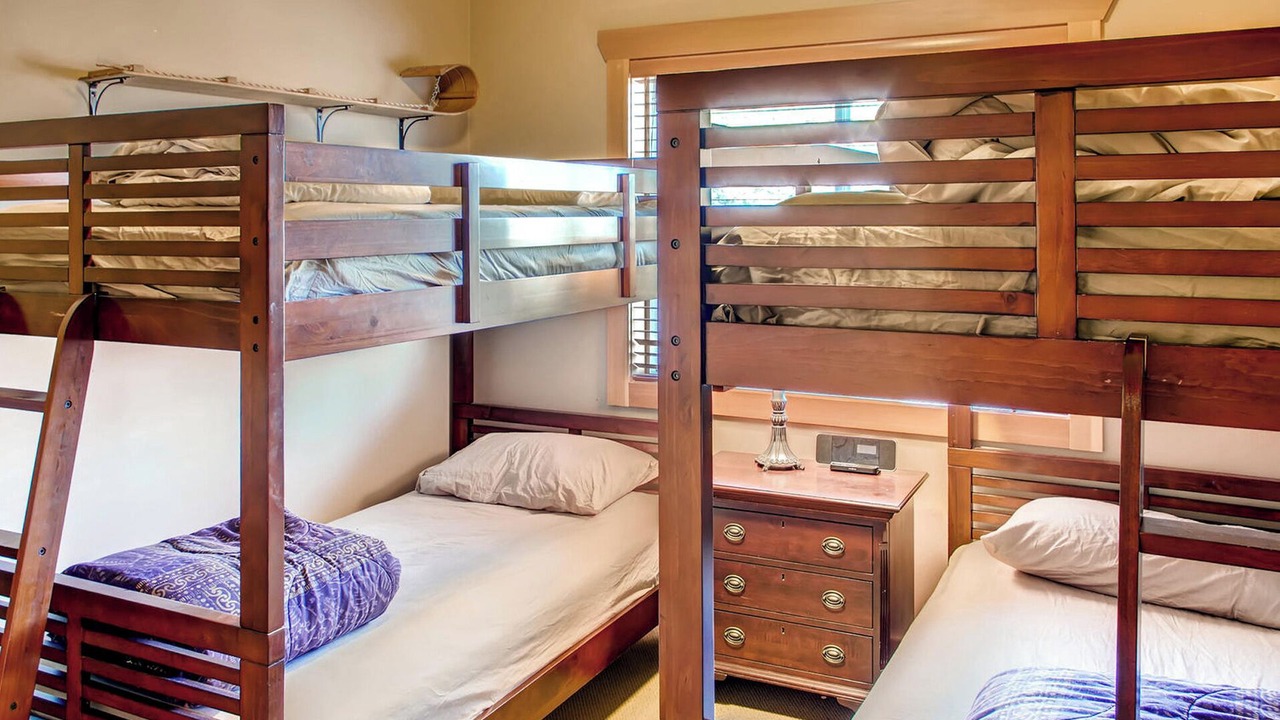 Photo of Bedroom in Snow Pine Estates