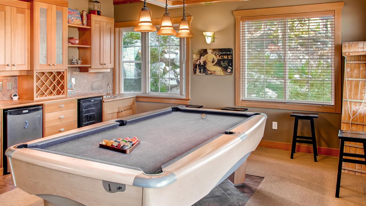 Photo of Bedroom in Snow Pine Estates
