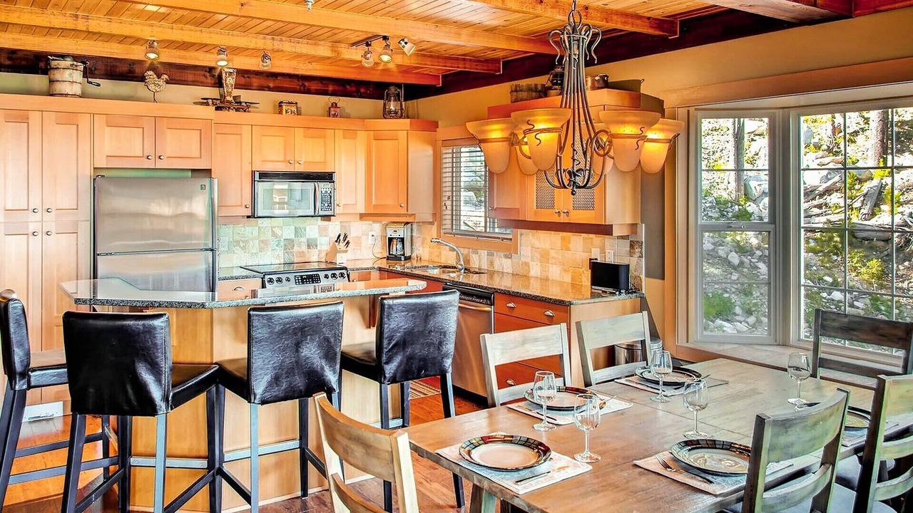 Photo of Kitchen in Snow Pine Estates