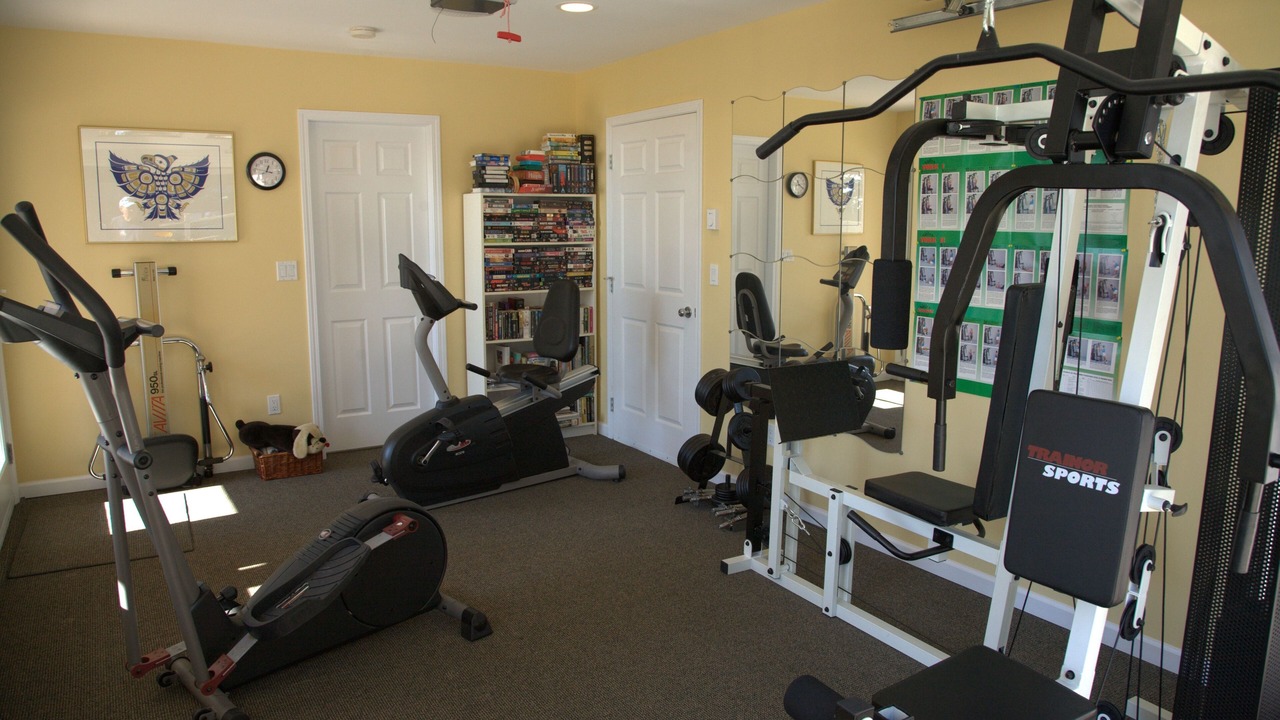 Photo of Bedroom in West Sechelt