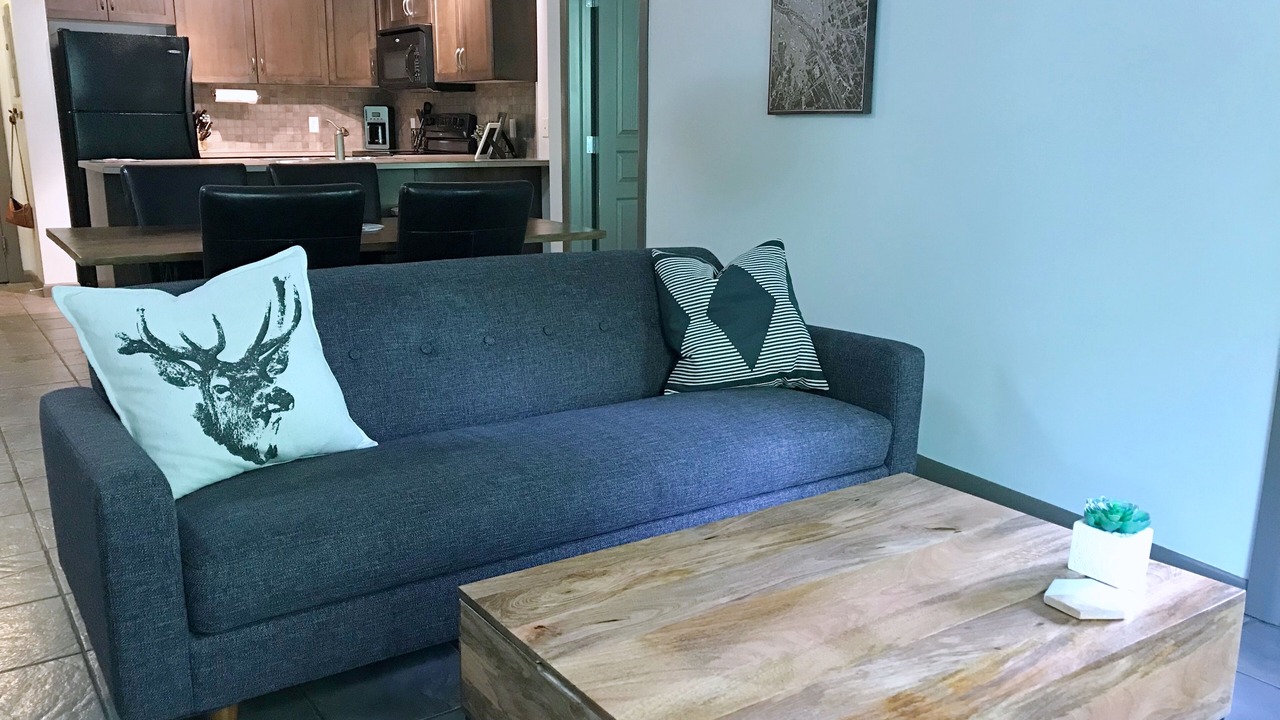 Photo of Livingroom in South Pandosy