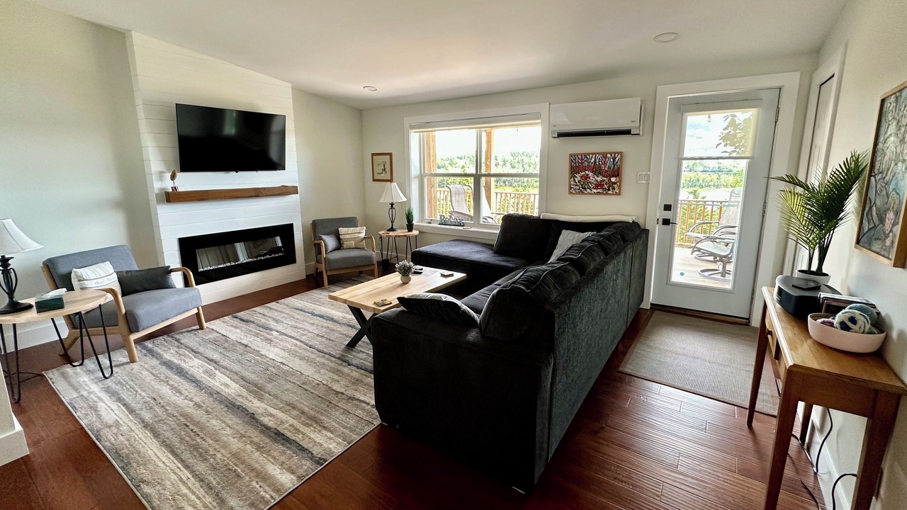 Photo of Livingroom in New London
