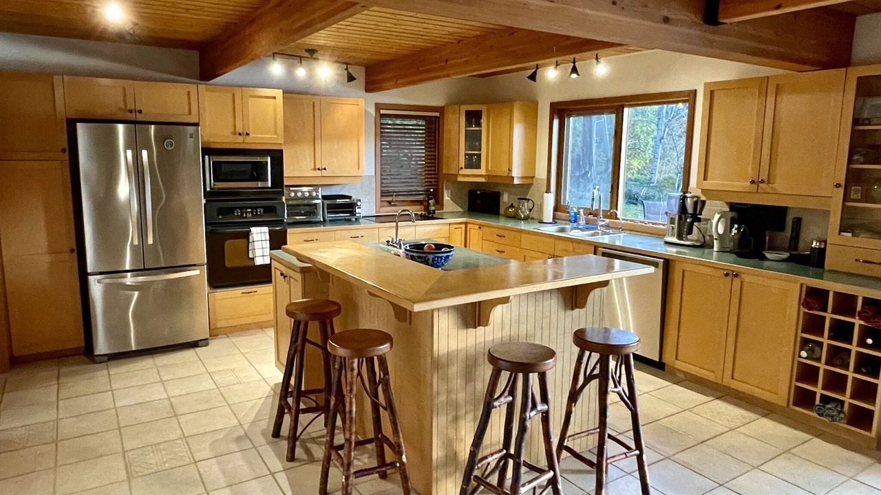 Photo of Kitchen in Pender Island
