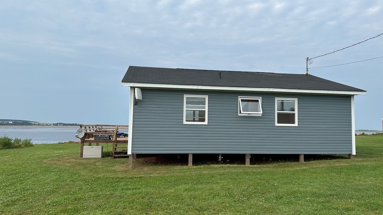 Photo of Outdoor in New London