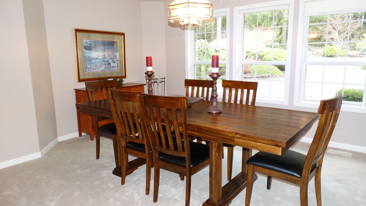 Photo of Livingroom in Sproat Lake