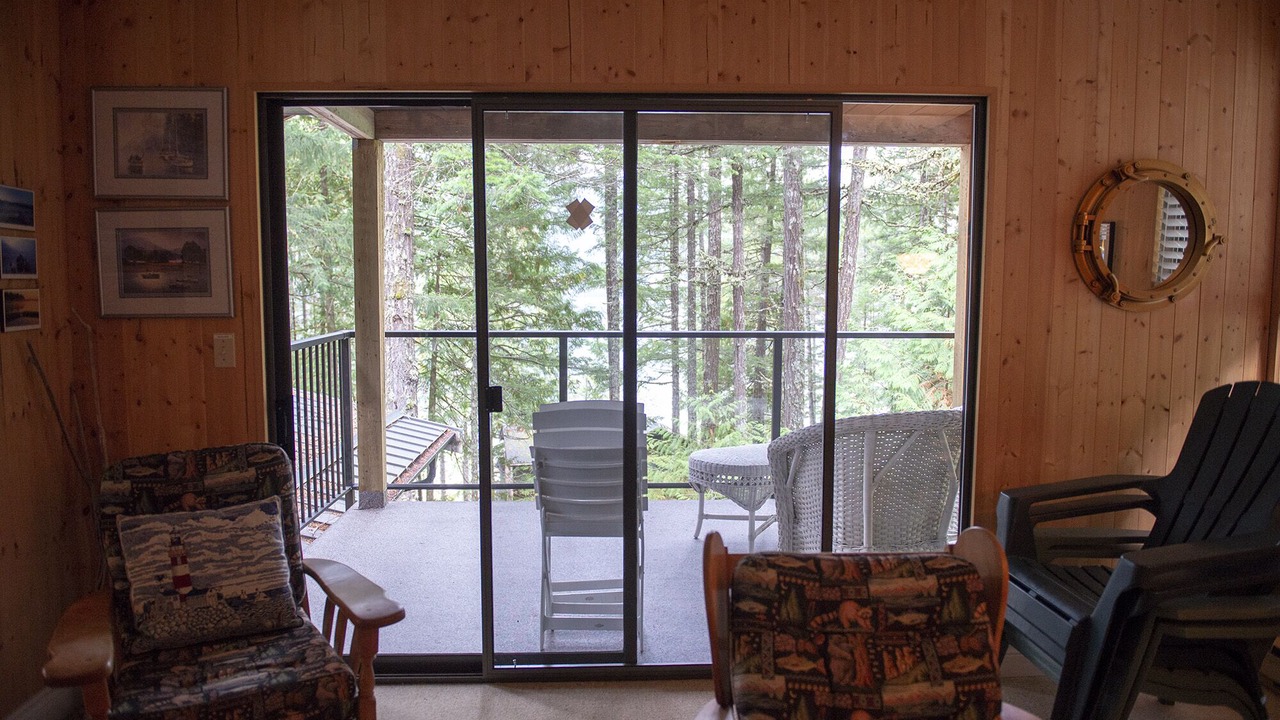 Photo of Bedroom in Sproat Lake