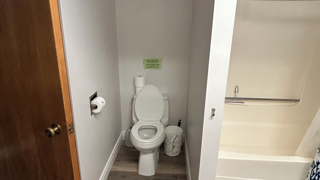 Photo of Bathroom in Sproat Lake