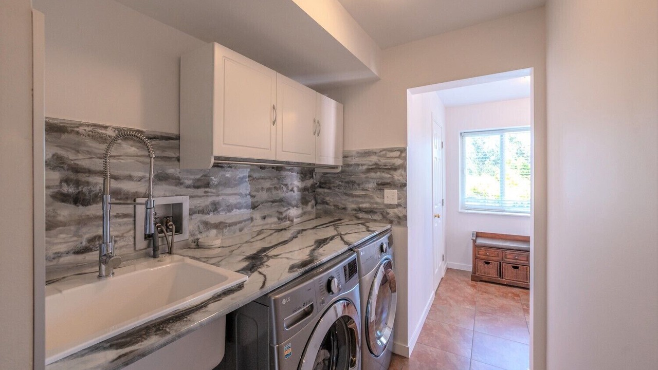 Photo of Kitchen in Okanagan-Similkameen